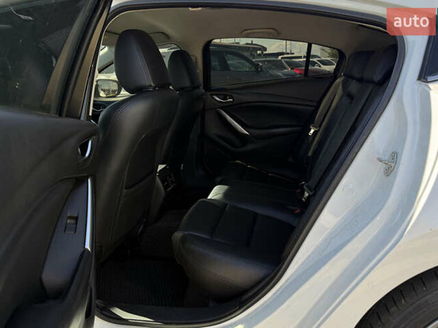 Білий Мазда 6, об'ємом двигуна 2.49 л та пробігом 290 тис. км за 9800 $, фото 23 на Automoto.ua