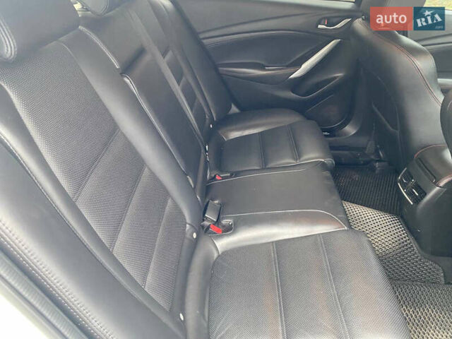 Белый Мазда 6, объемом двигателя 2.5 л и пробегом 199 тыс. км за 11999 $, фото 20 на Automoto.ua