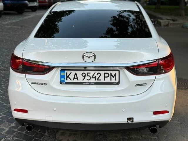 Білий Мазда 6, об'ємом двигуна 2.5 л та пробігом 220 тис. км за 12800 $, фото 6 на Automoto.ua