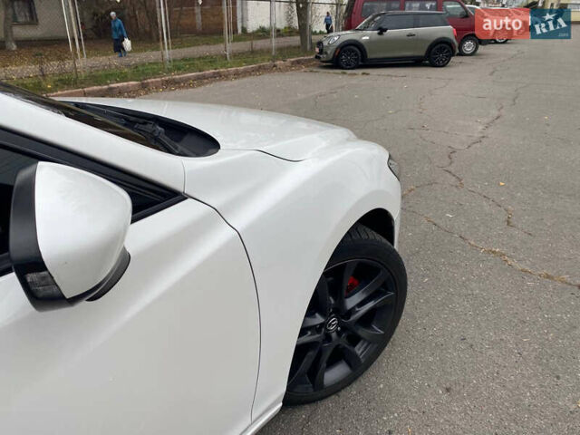 Белый Мазда 6, объемом двигателя 2.5 л и пробегом 199 тыс. км за 11999 $, фото 18 на Automoto.ua