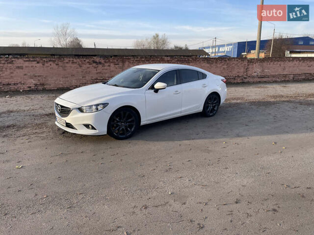 Белый Мазда 6, объемом двигателя 2.49 л и пробегом 222 тыс. км за 10500 $, фото 1 на Automoto.ua