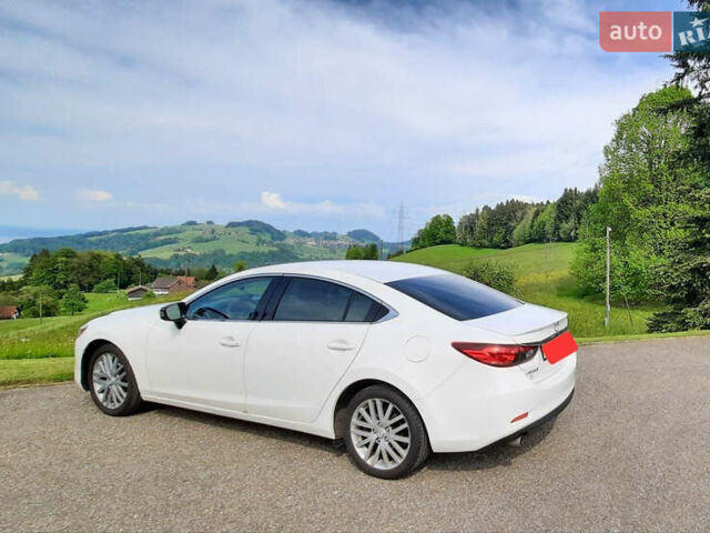 Белый Мазда 6, объемом двигателя 2.49 л и пробегом 225 тыс. км за 10500 $, фото 3 на Automoto.ua