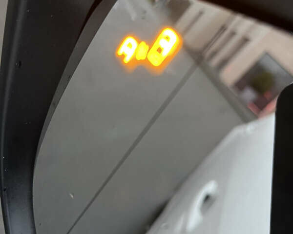 Білий Мазда 6, об'ємом двигуна 2.5 л та пробігом 160 тис. км за 14500 $, фото 13 на Automoto.ua