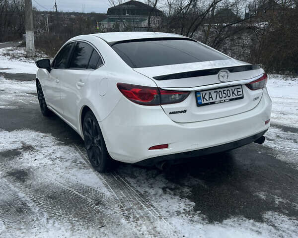 Білий Мазда 6, об'ємом двигуна 2.49 л та пробігом 287 тис. км за 10600 $, фото 6 на Automoto.ua