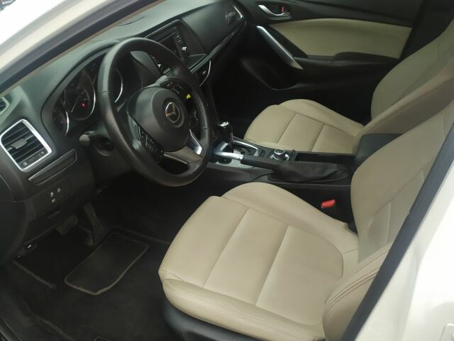 Білий Мазда 6, об'ємом двигуна 2.5 л та пробігом 206 тис. км за 11500 $, фото 6 на Automoto.ua