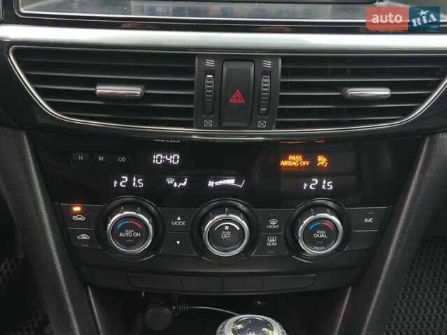 Белый Мазда 6, объемом двигателя 2.49 л и пробегом 221 тыс. км за 11300 $, фото 15 на Automoto.ua