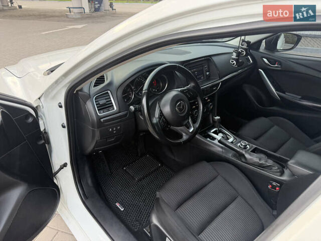 Білий Мазда 6, об'ємом двигуна 2.5 л та пробігом 118 тис. км за 12999 $, фото 11 на Automoto.ua