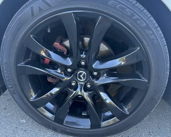 Белый Мазда 6, объемом двигателя 2.5 л и пробегом 230 тыс. км за 11000 $, фото 17 на Automoto.ua