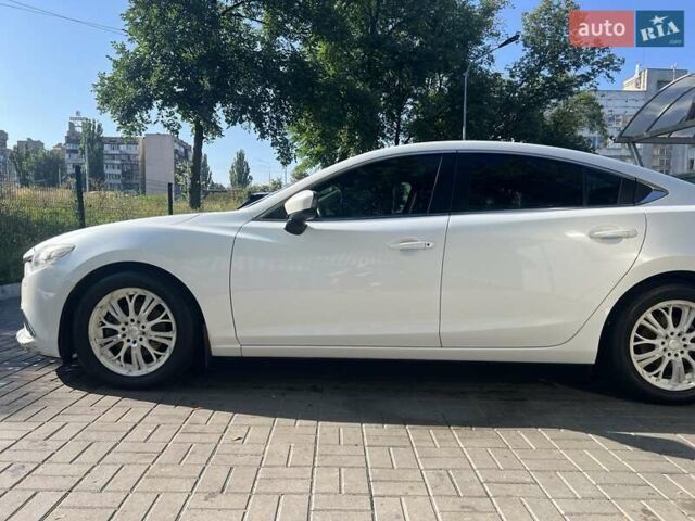 Білий Мазда 6, об'ємом двигуна 2 л та пробігом 171 тис. км за 11000 $, фото 7 на Automoto.ua