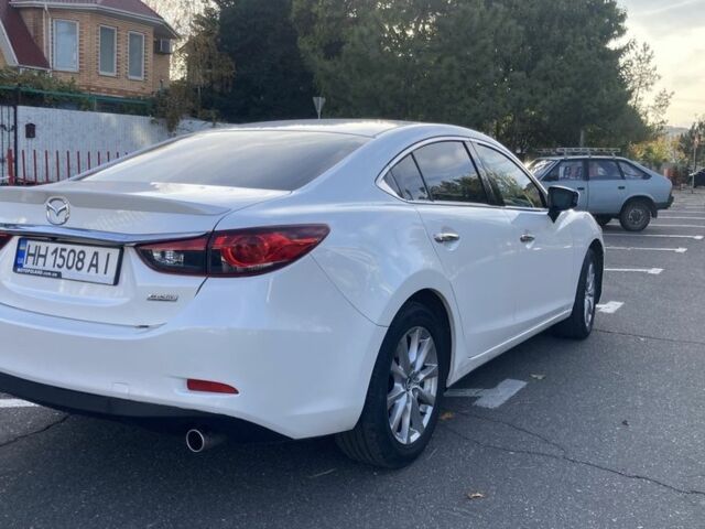 Белый Мазда 6, объемом двигателя 2.5 л и пробегом 200 тыс. км за 12500 $, фото 3 на Automoto.ua