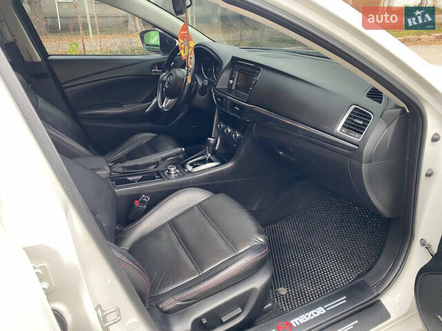 Белый Мазда 6, объемом двигателя 2.5 л и пробегом 199 тыс. км за 11999 $, фото 19 на Automoto.ua