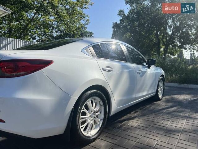 Білий Мазда 6, об'ємом двигуна 2 л та пробігом 171 тис. км за 11000 $, фото 1 на Automoto.ua