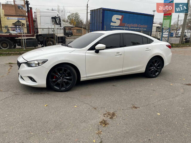 Белый Мазда 6, объемом двигателя 2.5 л и пробегом 199 тыс. км за 11999 $, фото 1 на Automoto.ua