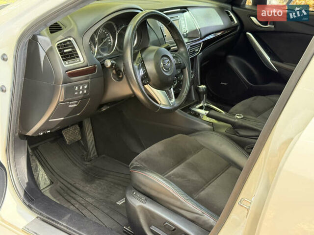 Білий Мазда 6, об'ємом двигуна 2.5 л та пробігом 237 тис. км за 11800 $, фото 19 на Automoto.ua