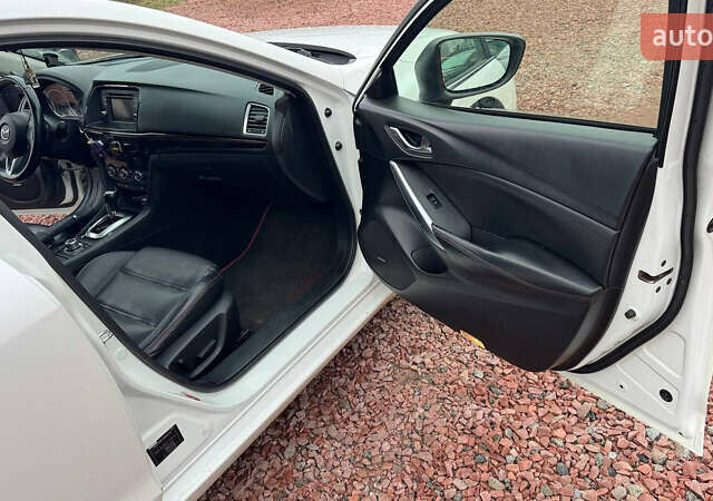 Белый Мазда 6, объемом двигателя 2.5 л и пробегом 167 тыс. км за 11600 $, фото 5 на Automoto.ua