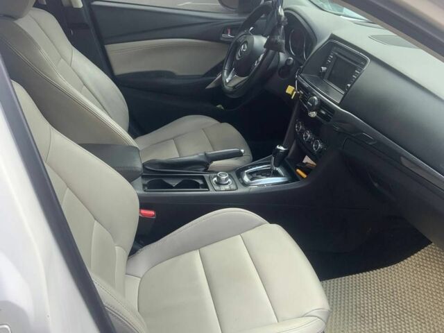 Білий Мазда 6, об'ємом двигуна 2.5 л та пробігом 206 тис. км за 11500 $, фото 9 на Automoto.ua