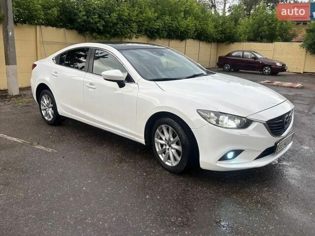 Белый Мазда 6, объемом двигателя 2 л и пробегом 192 тыс. км за 12000 $, фото 10 на Automoto.ua