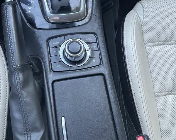 Белый Мазда 6, объемом двигателя 2.5 л и пробегом 230 тыс. км за 11000 $, фото 14 на Automoto.ua