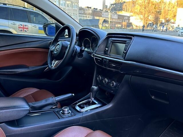 Білий Мазда 6, об'ємом двигуна 2.5 л та пробігом 176 тис. км за 9999 $, фото 11 на Automoto.ua
