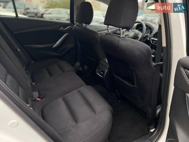 Белый Мазда 6, объемом двигателя 2.49 л и пробегом 143 тыс. км за 11990 $, фото 9 на Automoto.ua