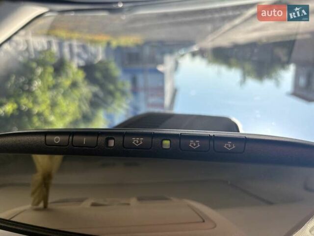 Белый Мазда 6, объемом двигателя 2.5 л и пробегом 230 тыс. км за 11000 $, фото 10 на Automoto.ua