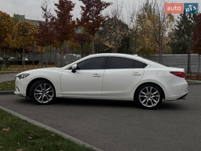 Белый Мазда 6, объемом двигателя 2.5 л и пробегом 152 тыс. км за 10800 $, фото 10 на Automoto.ua