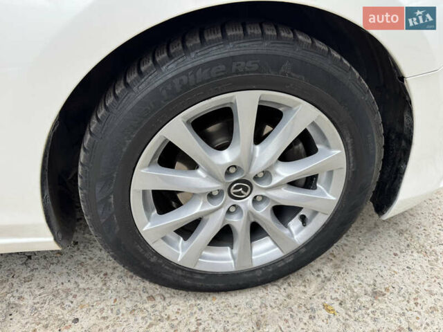 Белый Мазда 6, объемом двигателя 2.49 л и пробегом 120 тыс. км за 11600 $, фото 15 на Automoto.ua