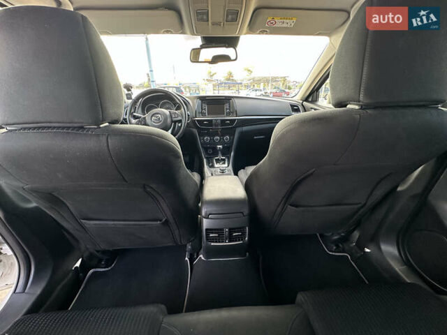 Белый Мазда 6, объемом двигателя 2.49 л и пробегом 203 тыс. км за 13000 $, фото 28 на Automoto.ua