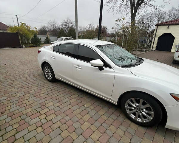 Белый Мазда 6, объемом двигателя 2.49 л и пробегом 190 тыс. км за 6850 $, фото 6 на Automoto.ua