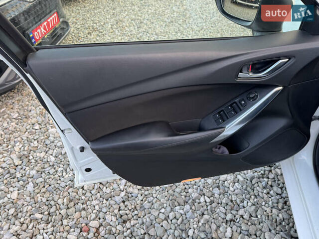 Мазда 6 2014 у Івано-Франківську на Automoto.ua Білий Мазда 6, об'ємом двигуна 2 л та пробігом 110 тис. км за 12600 $, фото 9 на Automoto.ua