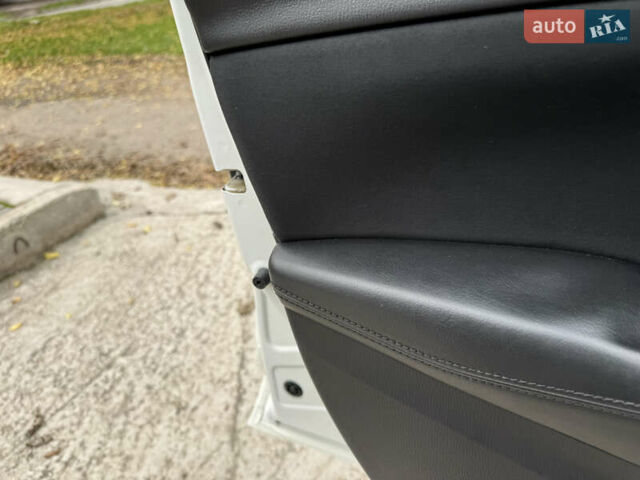 Белый Мазда 6, объемом двигателя 2.49 л и пробегом 120 тыс. км за 11600 $, фото 34 на Automoto.ua