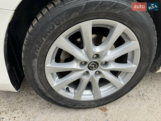 Белый Мазда 6, объемом двигателя 2.49 л и пробегом 120 тыс. км за 11600 $, фото 14 на Automoto.ua