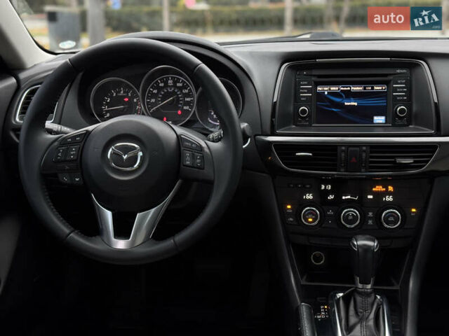 Белый Мазда 6, объемом двигателя 2.5 л и пробегом 152 тыс. км за 10800 $, фото 21 на Automoto.ua
