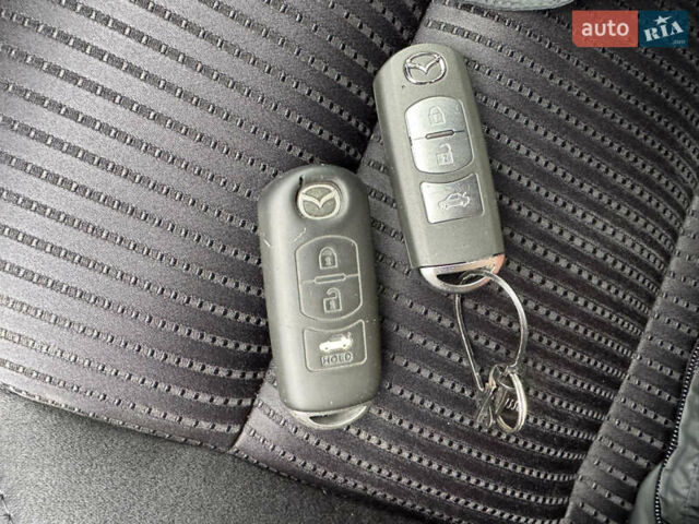 Белый Мазда 6, объемом двигателя 2.49 л и пробегом 120 тыс. км за 11600 $, фото 62 на Automoto.ua