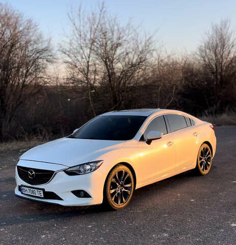 Белый Мазда 6, объемом двигателя 2.5 л и пробегом 190 тыс. км за 12500 $, фото 5 на Automoto.ua