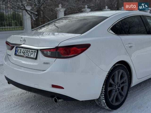 Білий Мазда 6, об'ємом двигуна 2.49 л та пробігом 190 тис. км за 10700 $, фото 7 на Automoto.ua