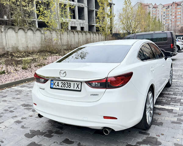 Белый Мазда 6, объемом двигателя 2.49 л и пробегом 219 тыс. км за 10600 $, фото 3 на Automoto.ua