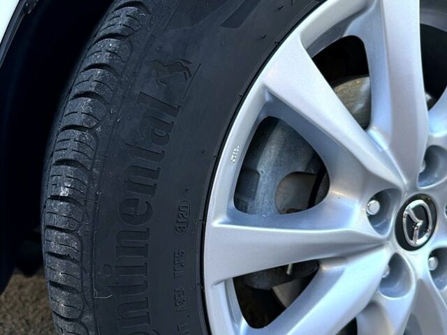 Білий Мазда 6, об'ємом двигуна 2.5 л та пробігом 170 тис. км за 11000 $, фото 6 на Automoto.ua