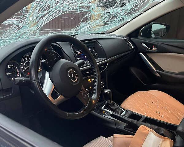 Белый Мазда 6, объемом двигателя 2.49 л и пробегом 190 тыс. км за 6850 $, фото 1 на Automoto.ua