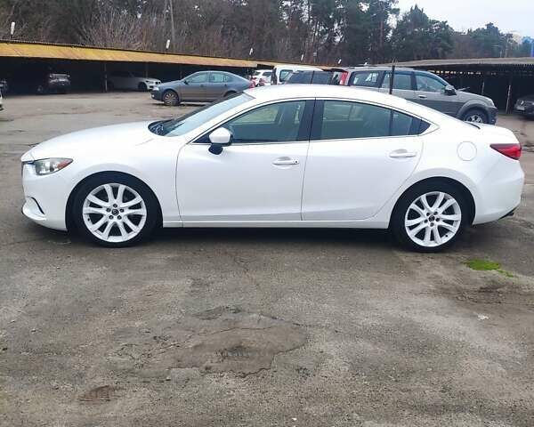 Белый Мазда 6, объемом двигателя 2.49 л и пробегом 213 тыс. км за 12000 $, фото 3 на Automoto.ua