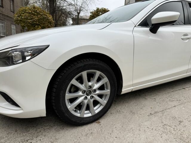 Белый Мазда 6, объемом двигателя 2.5 л и пробегом 120 тыс. км за 11600 $, фото 10 на Automoto.ua