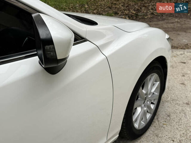 Белый Мазда 6, объемом двигателя 2.49 л и пробегом 120 тыс. км за 11600 $, фото 73 на Automoto.ua