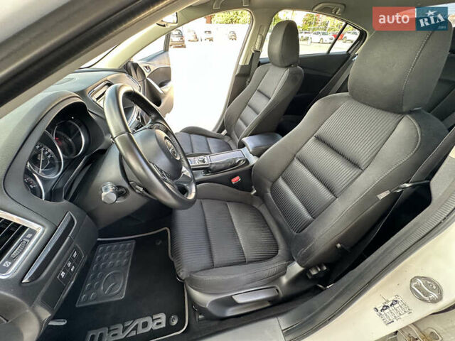 Белый Мазда 6, объемом двигателя 2.49 л и пробегом 203 тыс. км за 13000 $, фото 26 на Automoto.ua