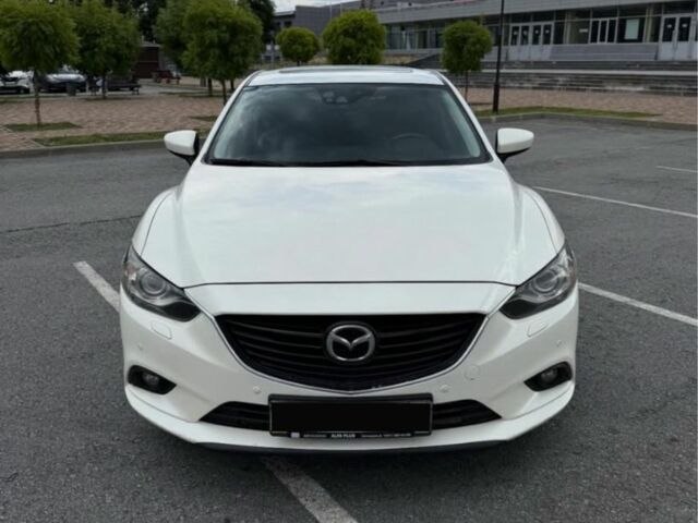 Белый Мазда 6, объемом двигателя 2.5 л и пробегом 161 тыс. км за 14700 $, фото 1 на Automoto.ua