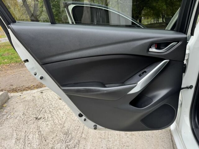 Белый Мазда 6, объемом двигателя 2.5 л и пробегом 120 тыс. км за 11600 $, фото 22 на Automoto.ua