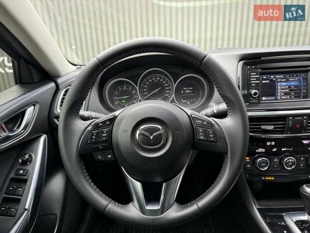 Білий Мазда 6, об'ємом двигуна 2 л та пробігом 145 тис. км за 12900 $, фото 50 на Automoto.ua