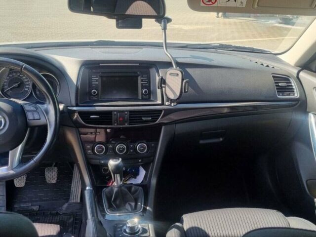 Белый Мазда 6, объемом двигателя 2 л и пробегом 115 тыс. км за 11900 $, фото 9 на Automoto.ua