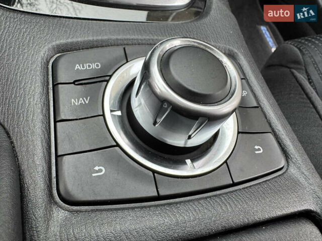 Белый Мазда 6, объемом двигателя 2.49 л и пробегом 120 тыс. км за 11600 $, фото 56 на Automoto.ua