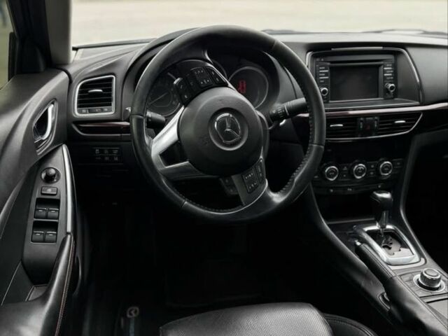 Белый Мазда 6, объемом двигателя 2.5 л и пробегом 161 тыс. км за 14700 $, фото 16 на Automoto.ua