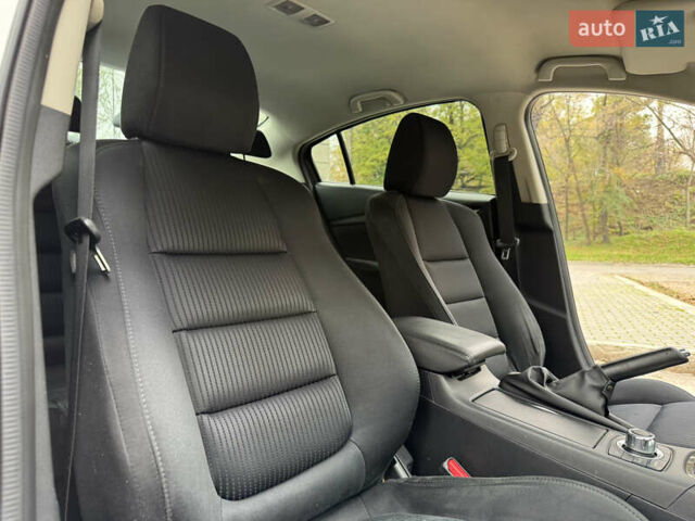 Белый Мазда 6, объемом двигателя 2.49 л и пробегом 120 тыс. км за 11600 $, фото 42 на Automoto.ua